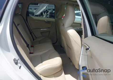 2015 Volvo Xc60 T5 Premier из США, поврежденный, VIN YV440MDK7F2649244